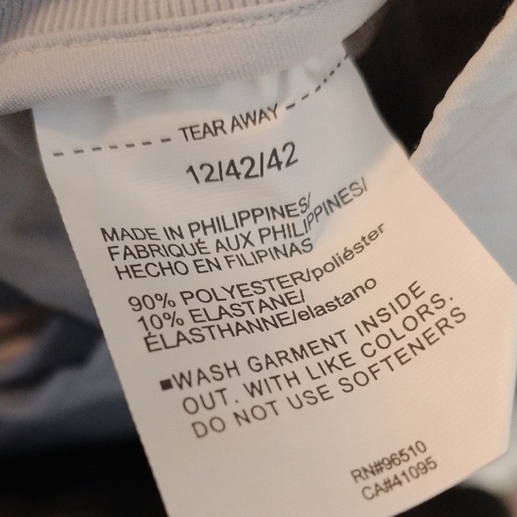 Under Armour Gray Joggers with Tailored Fit and Lightweight Comfort - Picture 4 of 4